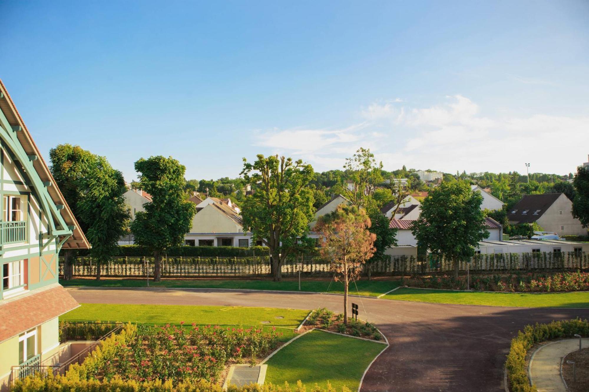 Renaissance Paris Hippodrome De St. Cloud Hotel Рюей-Мальмезон Екстер'єр фото