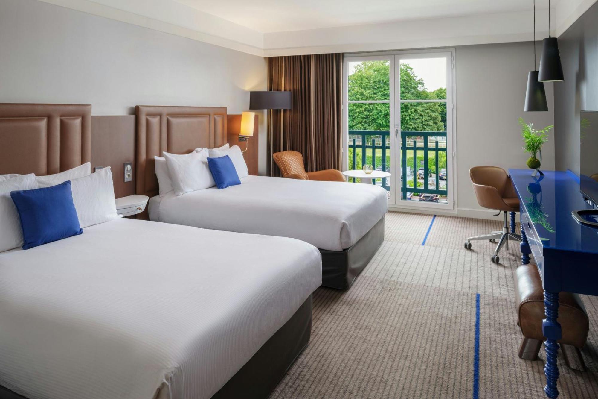 Renaissance Paris Hippodrome De St. Cloud Hotel Рюей-Мальмезон Екстер'єр фото